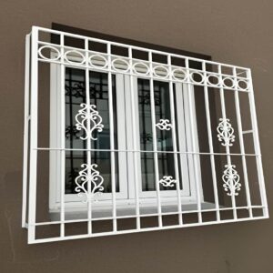 حفاظ پنجره نقشینه در خرم آباد