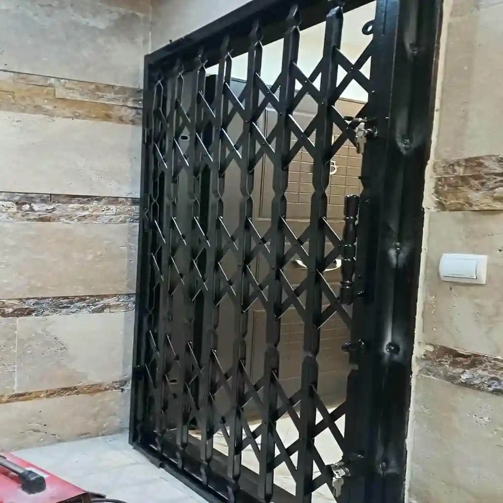 نصب حفاظ آکاردئونی