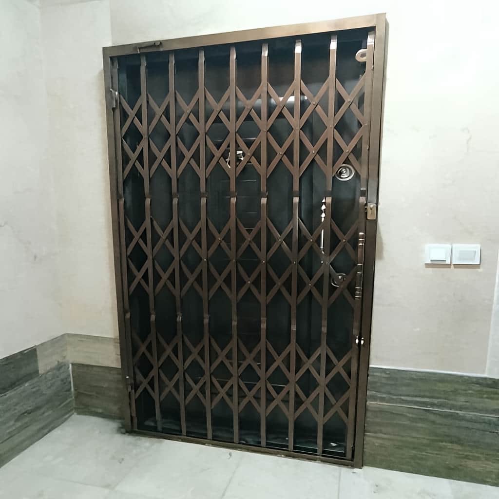 حفاظ آهنی آپارتمان