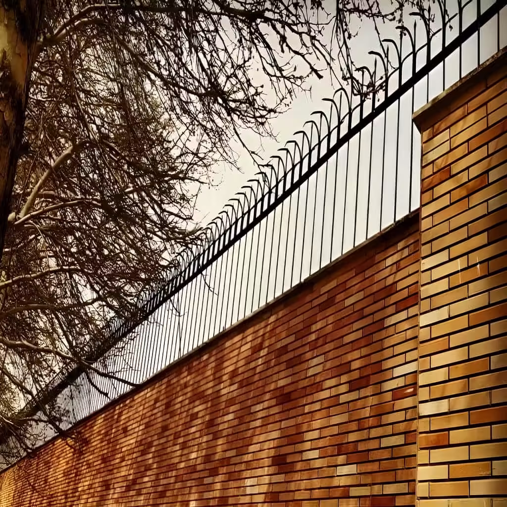 خرید حفاظ دیوار