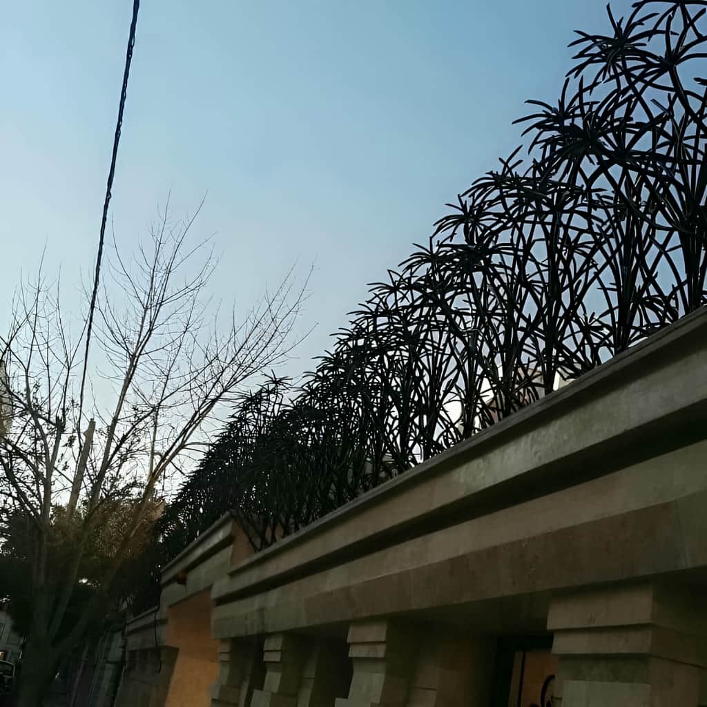 خرید حفاظ دیوار