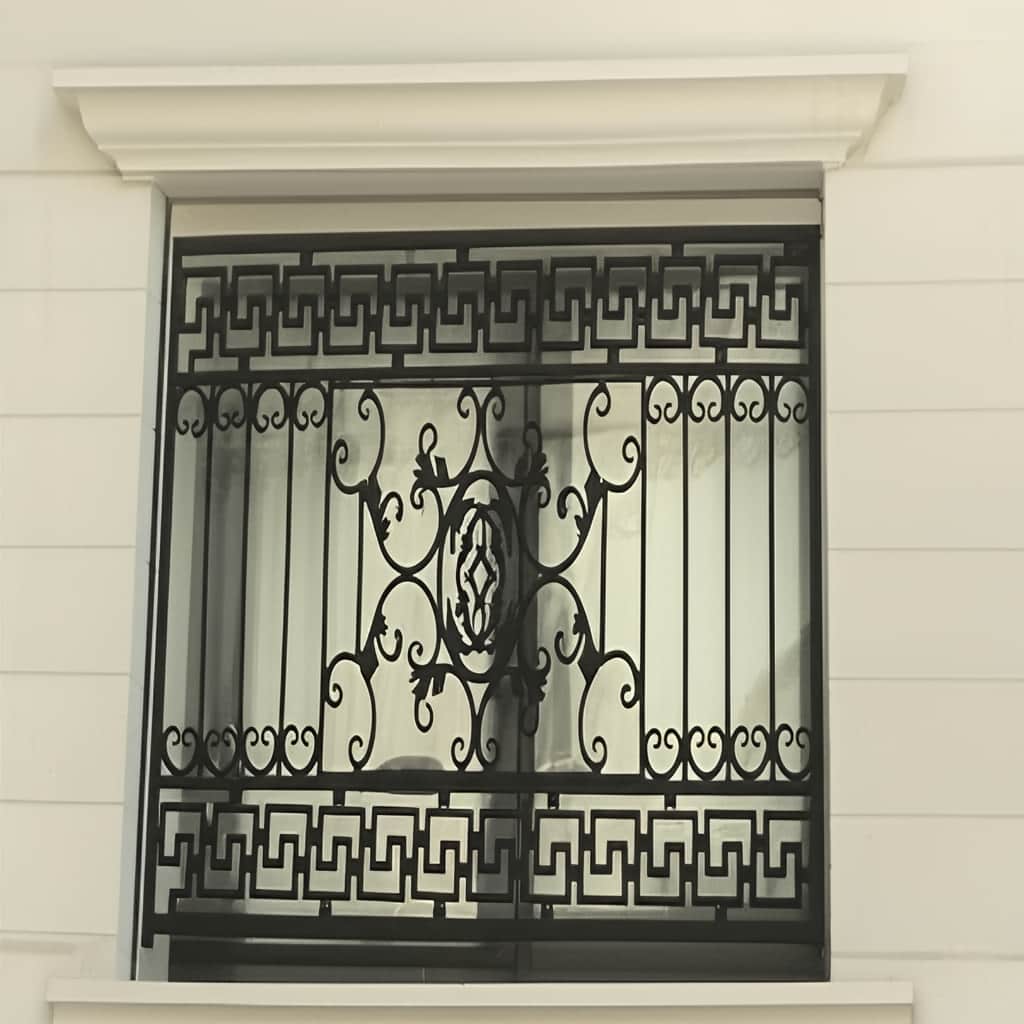 خرید حفاظ کلاسیک