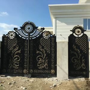 درب اقاقیا فرفورژه در خرم آباد