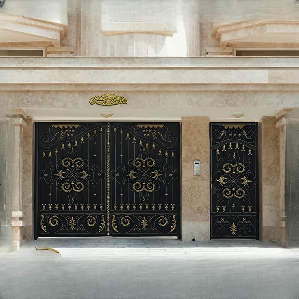 خرید درب فلزی لاله برای ورودی ویلا در خرم آباد