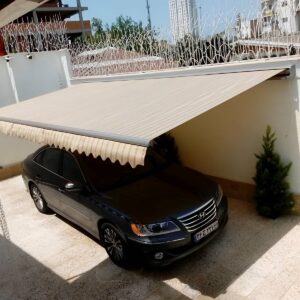 سایبان برقی منزل در خرم آباد نصب شده روی تراس