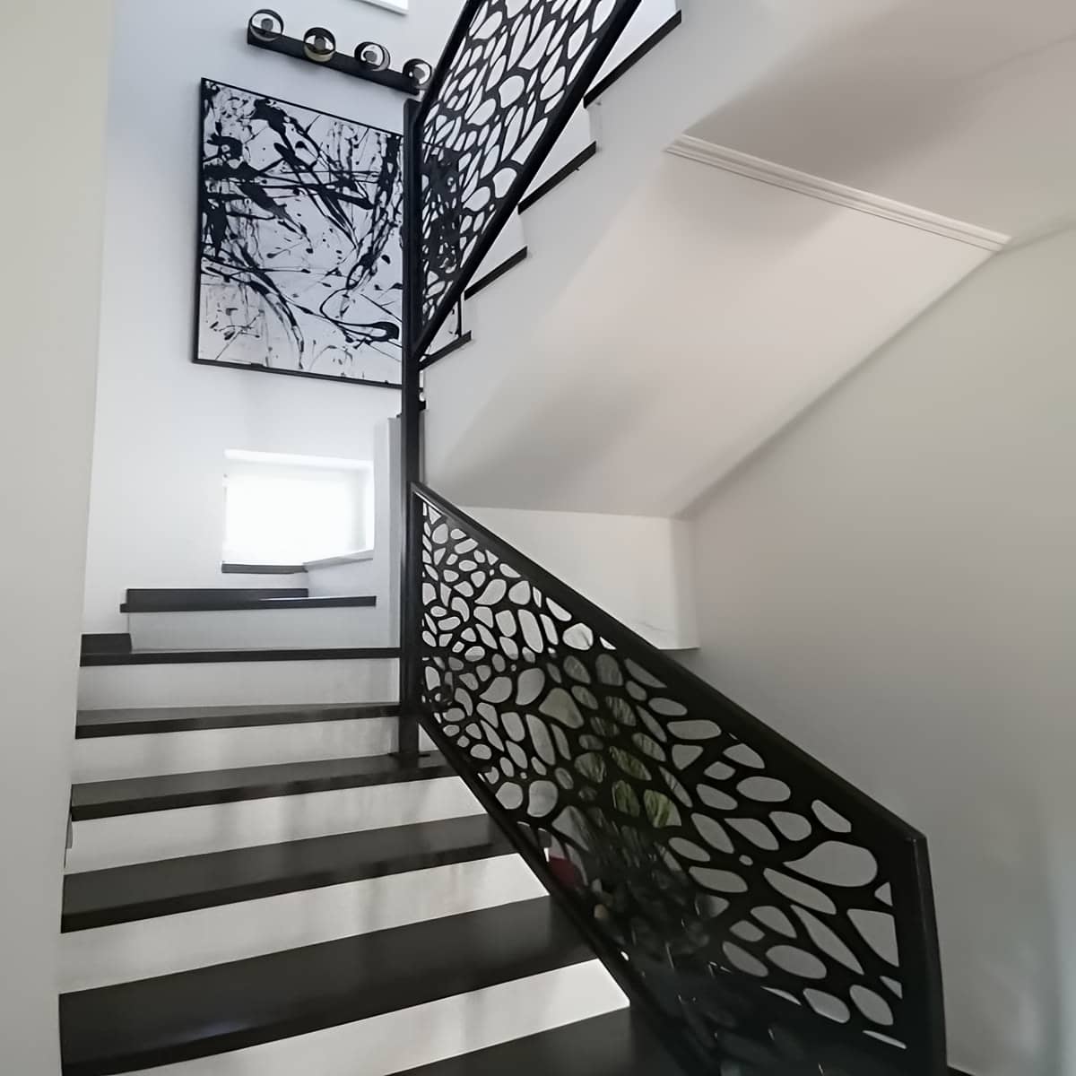 پنل نرده سی ان سی در خرم آباد با رنگ کوره ای مشکی
