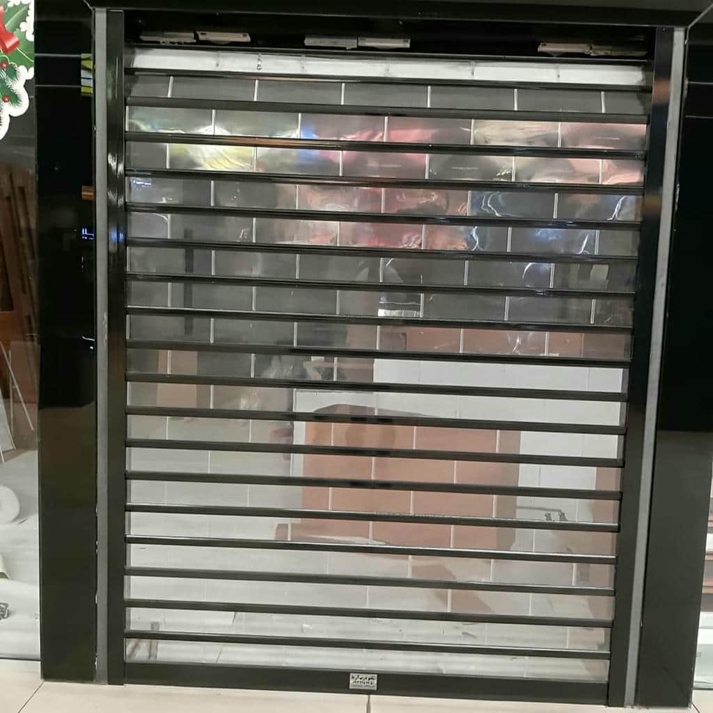 کرکره برقی صنعتی سوله و کارخانه در خرم آباد با موتور ساید پرقدرت کرکره برقی صنعتی سوله و کارخانه در خرم آباد با موتور ساید پرقدرت