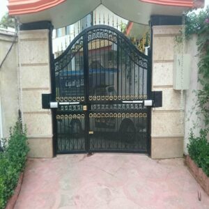 خدمات جک درب پارکینگ در خرم آباد هنگام تراز پایه فلزی
