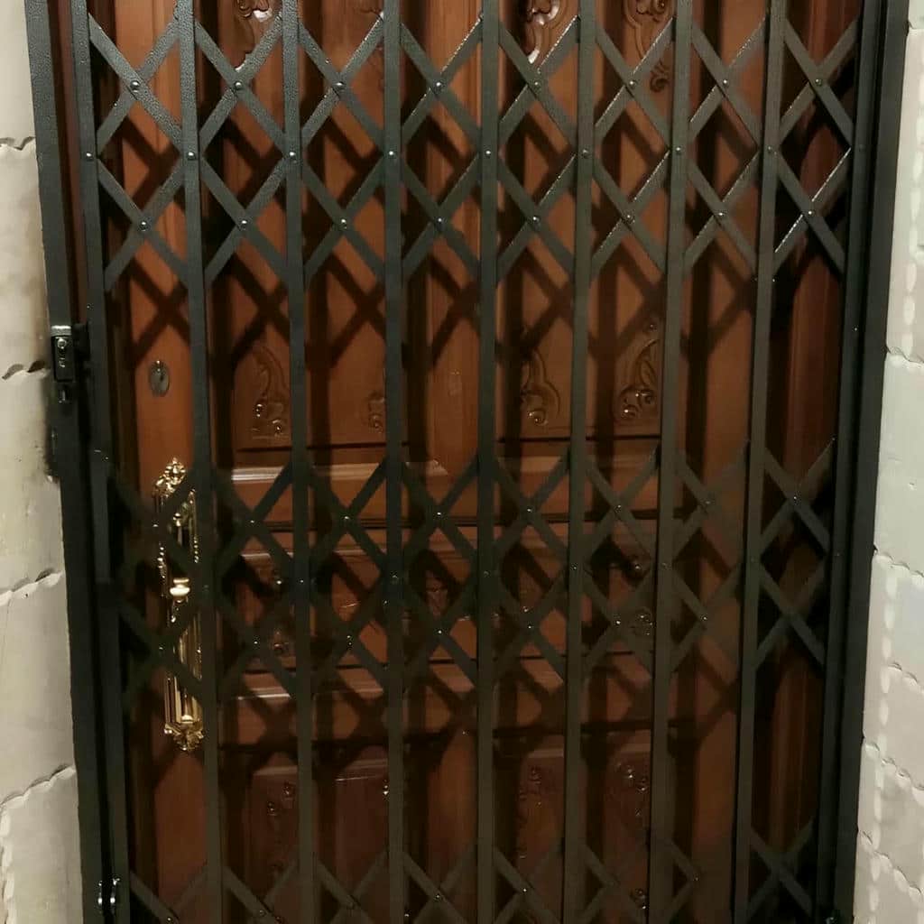 محافظ آکاردئونی قفل کتابی با تسمه فولادی در خرم آباد