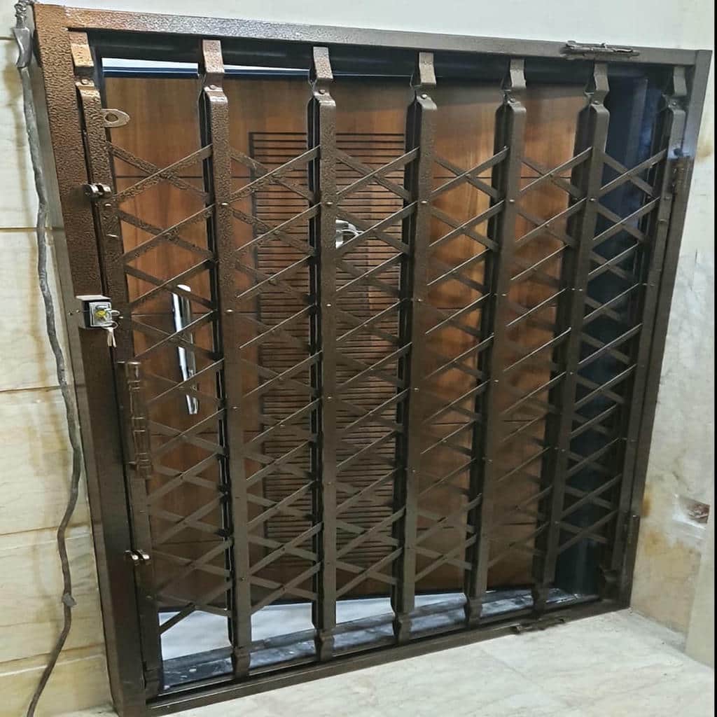 سفارش حفاظ آکاردئونی دو جداره با اندازه‌گیری دقیق در خرم آباد