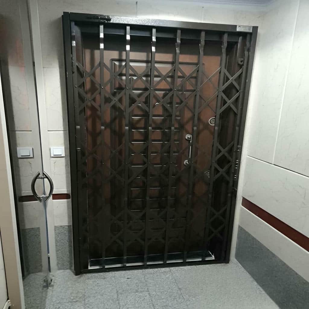 قیمت حفاظ درب آپارتمان ضد دیلم متناسب با مشخصات سفارش در خرم آباد قیمت حفاظ درب آپارتمان ضد دیلم متناسب با مشخصات سفارش در خرم آباد