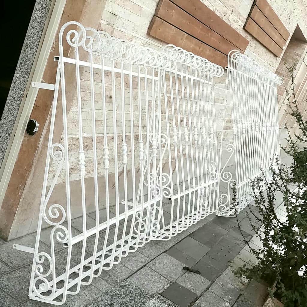 قیمت حفاظ پنجره دوجداره ضد سرقت سفارشی در خرم آباد