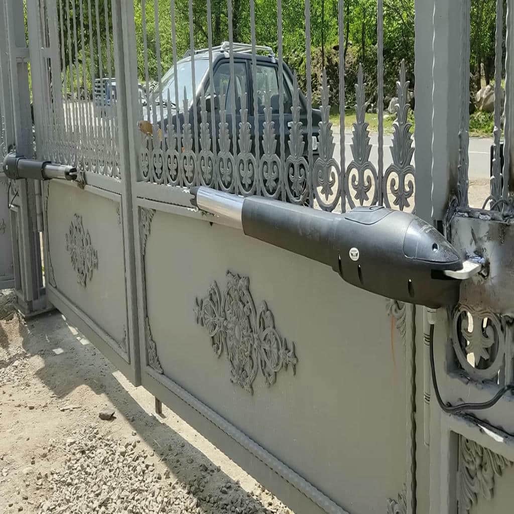 نصب درب اتوماتیک ریلی حیاط با ریل تراز در خرم آباد نصب درب اتوماتیک ریلی حیاط با ریل تراز در خرم آباد