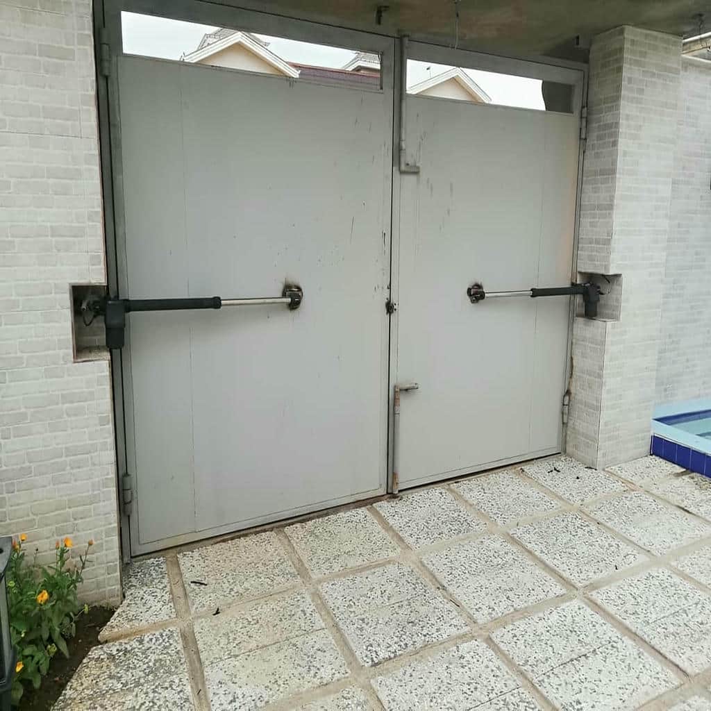 جک درب پارکینگ بی صدا با موتور مناسب ساختمان کم تردد در خرم آباد جک درب پارکینگ بی صدا با موتور مناسب ساختمان کم تردد در خرم آباد