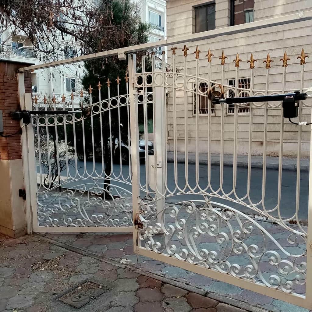 خدمات درب اتوماتیک ریلی پارکینگ برای ساختمان در خرم آباد