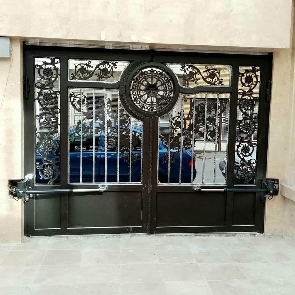 مدل جک بازویی درب پارکینگ دو لنگه مناسب ورودی ساختمان در خرم آباد