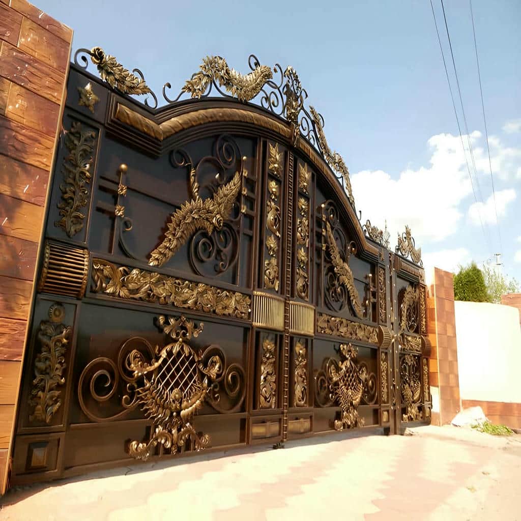 درب آهنی برش لیزری ورودی با طرح هندسی در خرم آباد