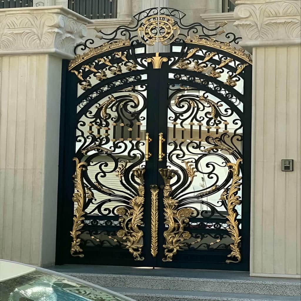 ساخت درب پارکینگ مینیمال خطی با کلاف گونیا در خرم آباد