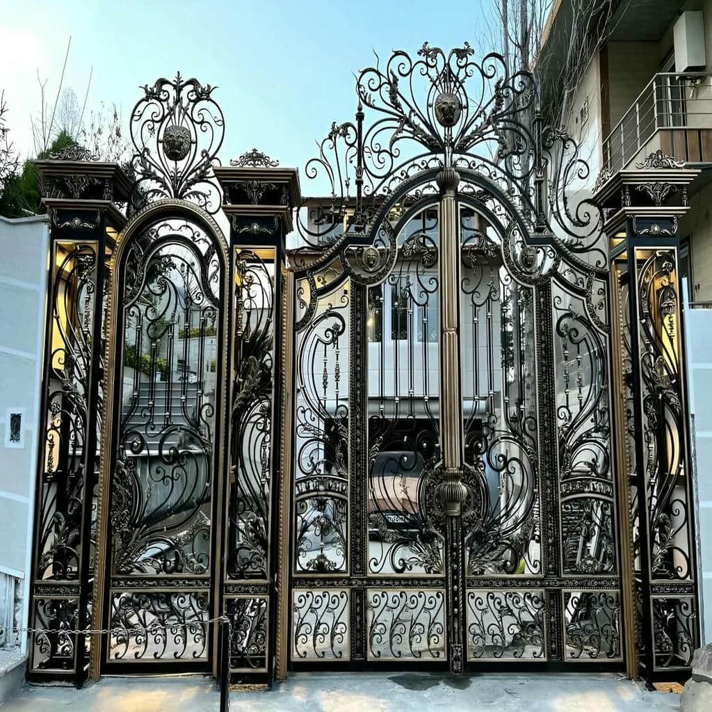 درب پارکینگ CNC پنل فلزی نیمه باز با مهاربندی در خرم آباد