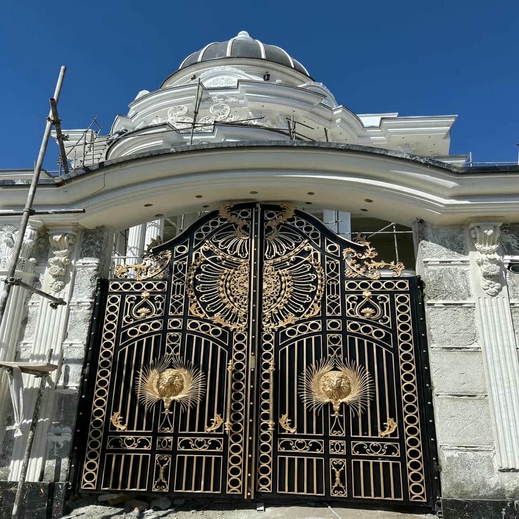 قیمت درب فلزی دو لنگه پارکینگ بر اساس متریال و ابعاد در خرم آباد قیمت درب فلزی دو لنگه پارکینگ بر اساس متریال و ابعاد در خرم آباد
